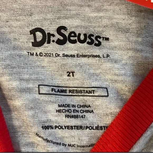 The Grinch 2 Piece 2T Toddlers Sleep Set - Picture 4 of 4